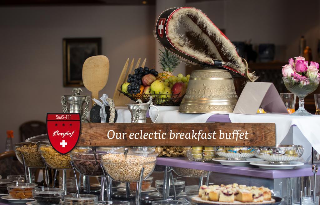 サース フェー Berghof Garni - The Dom Collection Bed & Breakfast エクステリア 写真