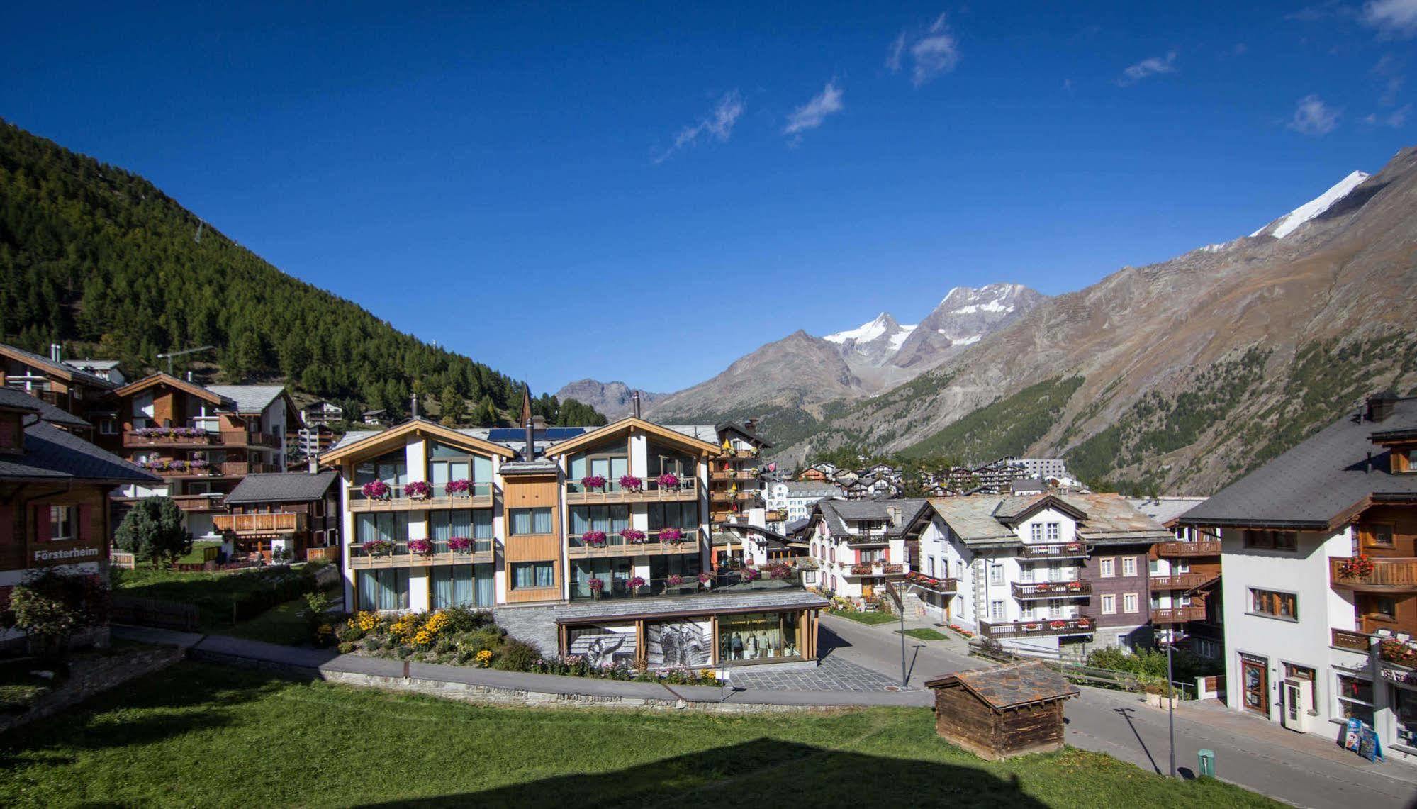 サース フェー Berghof Garni - The Dom Collection Bed & Breakfast エクステリア 写真