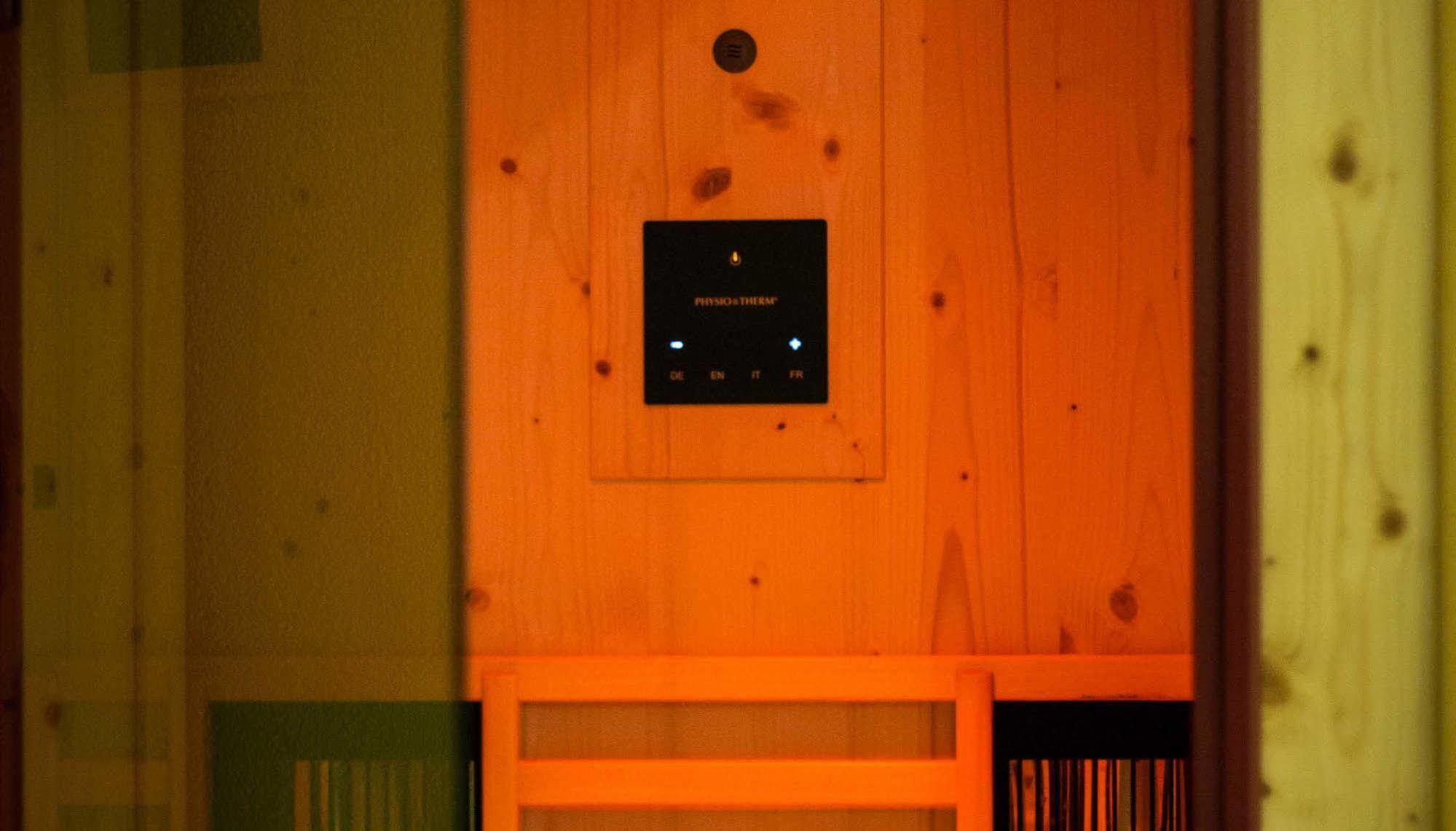 サース フェー Berghof Garni - The Dom Collection Bed & Breakfast エクステリア 写真